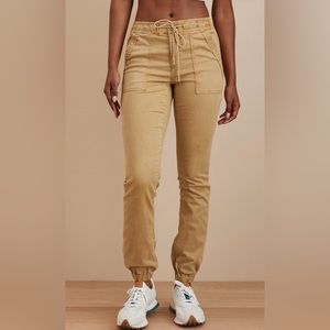 NWT American Eagle Next Level High-Waisted Jegging Joggers